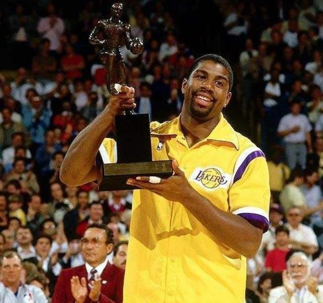 赛事规模与 赛事规模与