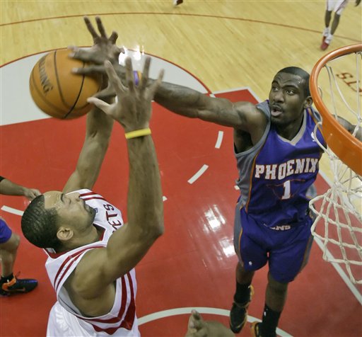 场上冲突的 场上冲突的