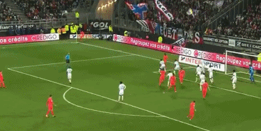 的短暂多人 的短暂多人