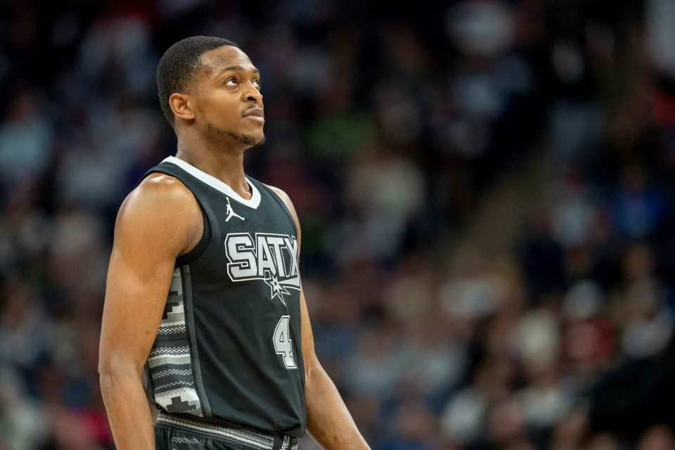 媒端同时增 媒端同时增